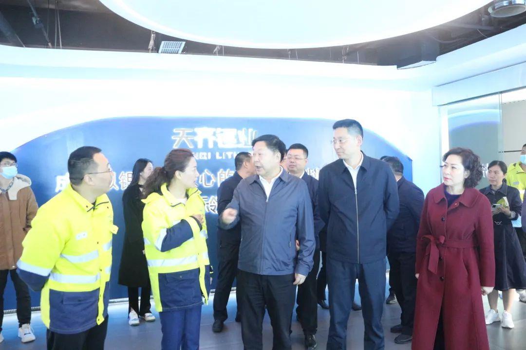 ����18(�й���)�ٷ���վ