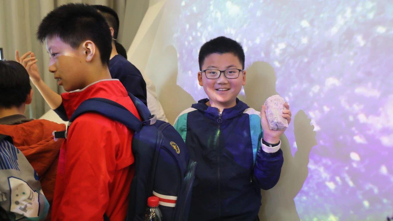 ����18(�й���)�ٷ���վ