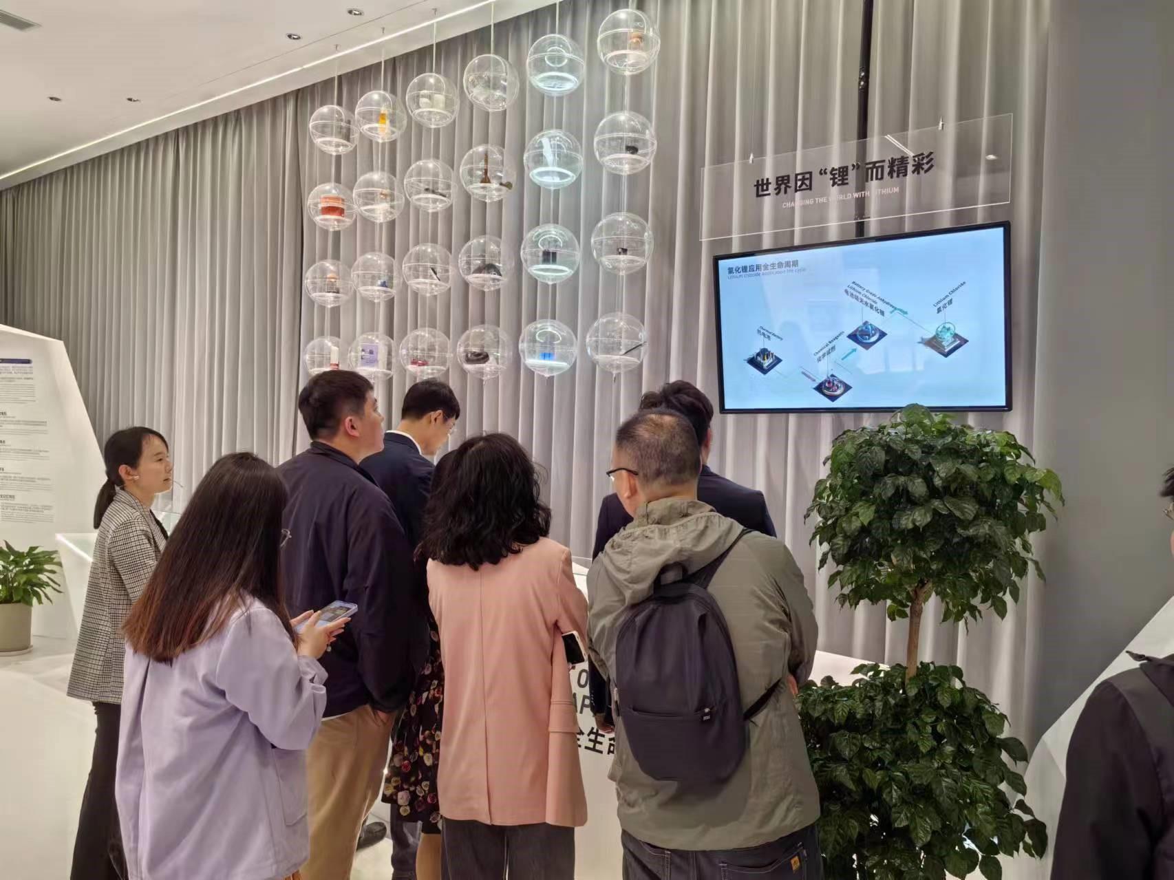 ����18(�й���)�ٷ���վ