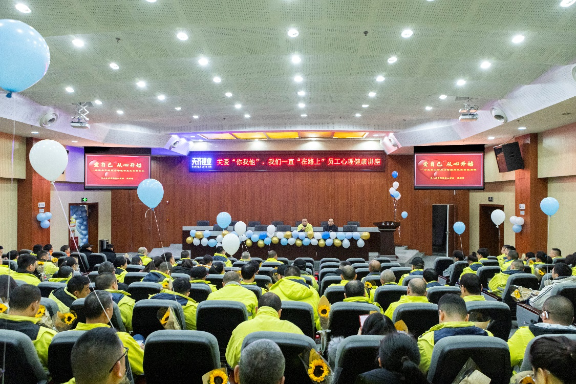 ����18(�й���)�ٷ���վ