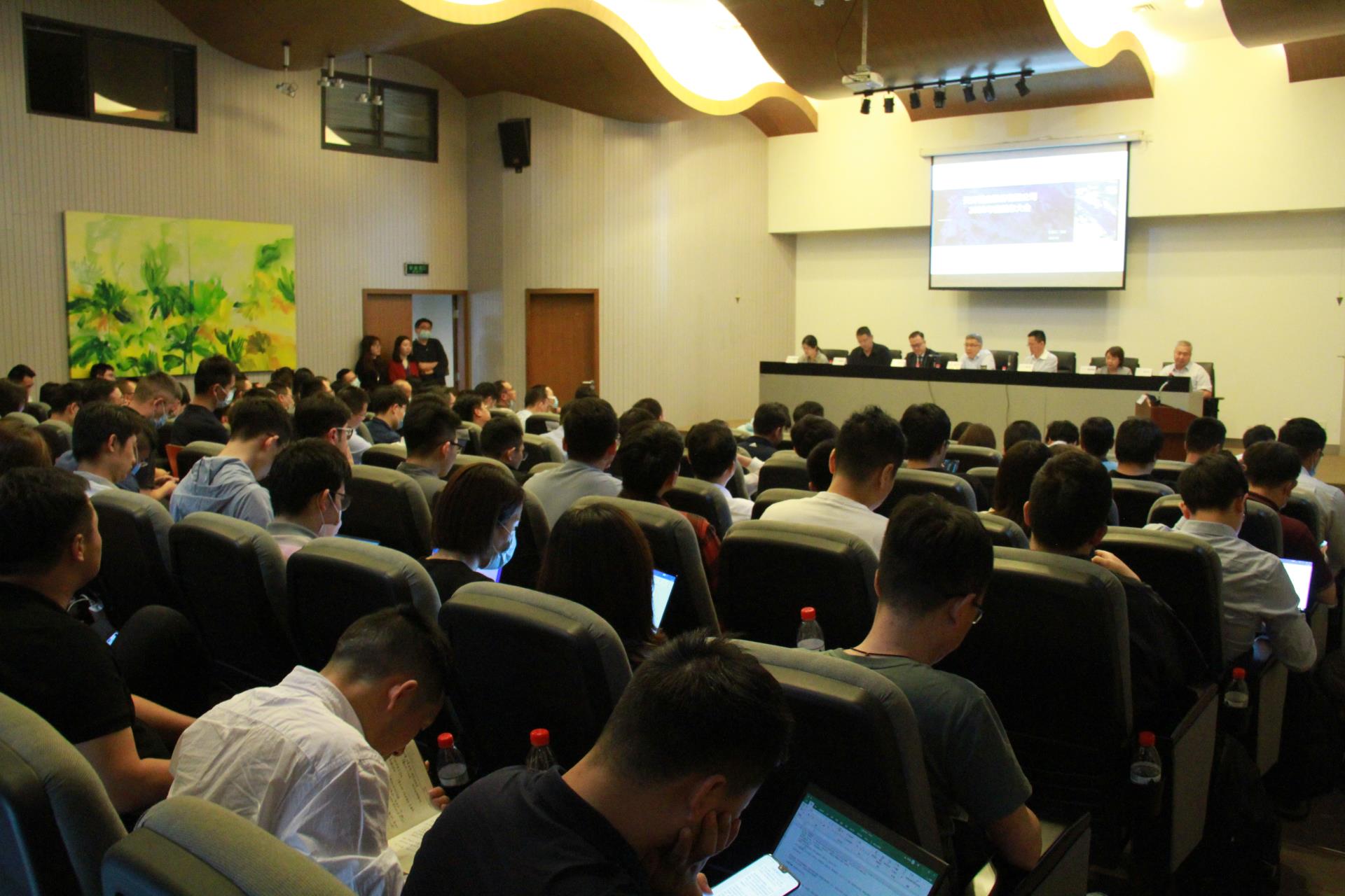 ����18(�й���)�ٷ���վ