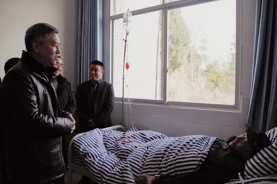 ����18(�й���)�ٷ���վ