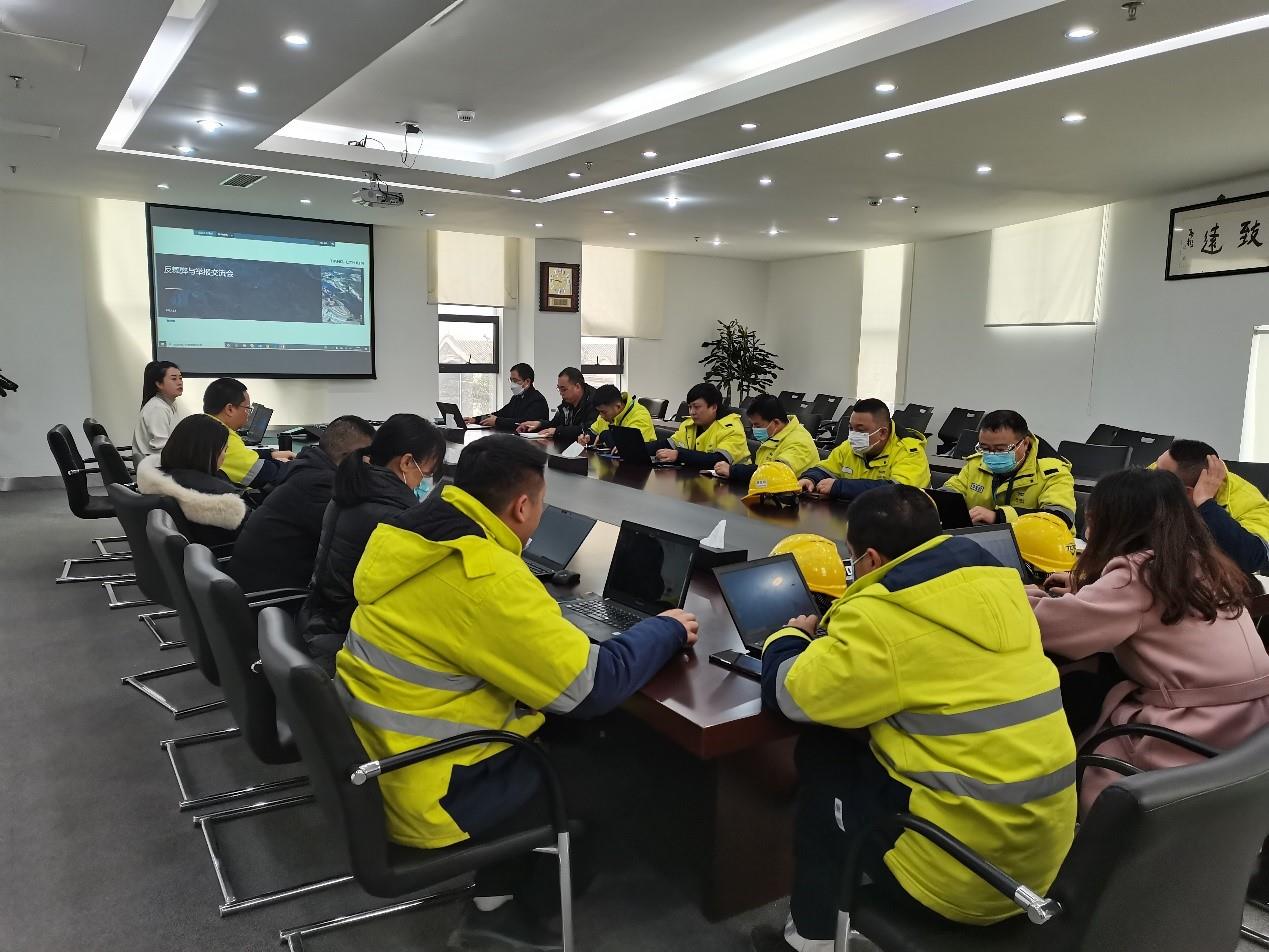 ����18(�й���)�ٷ���վ