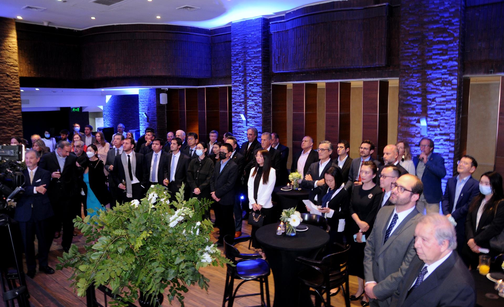 ����18(�й���)�ٷ���վ