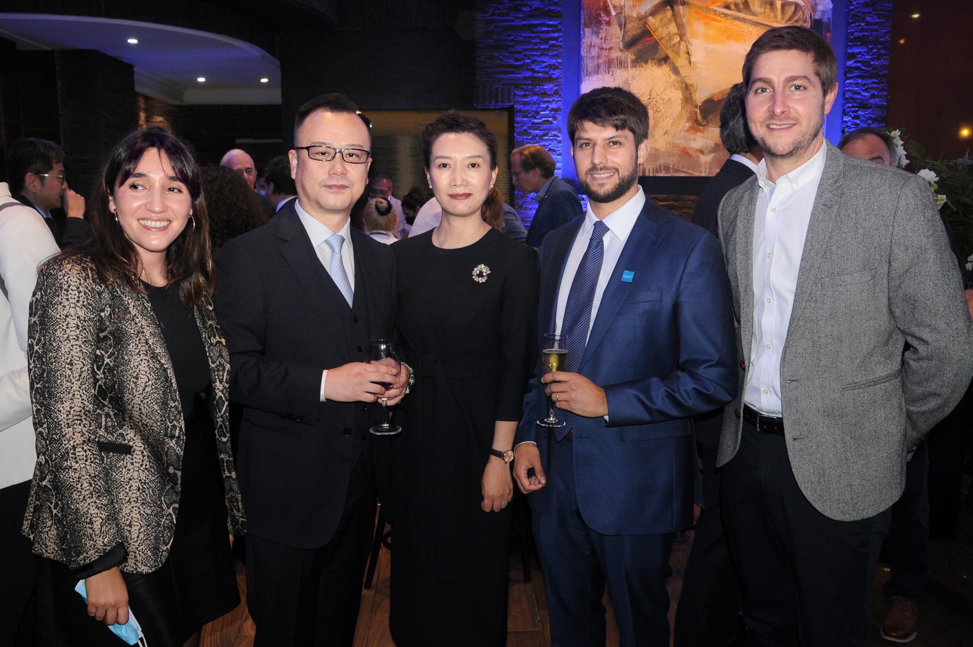 ����18(�й���)�ٷ���վ