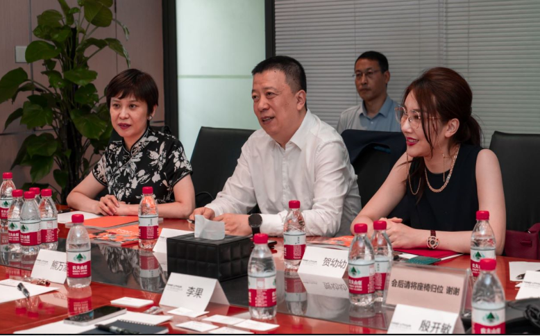 ����18(�й���)�ٷ���վ