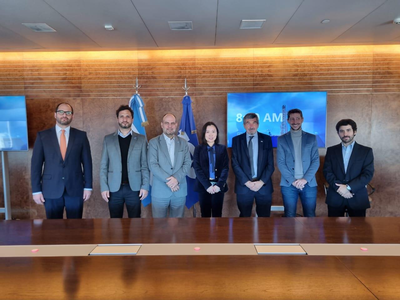 ����18(�й���)�ٷ���վ