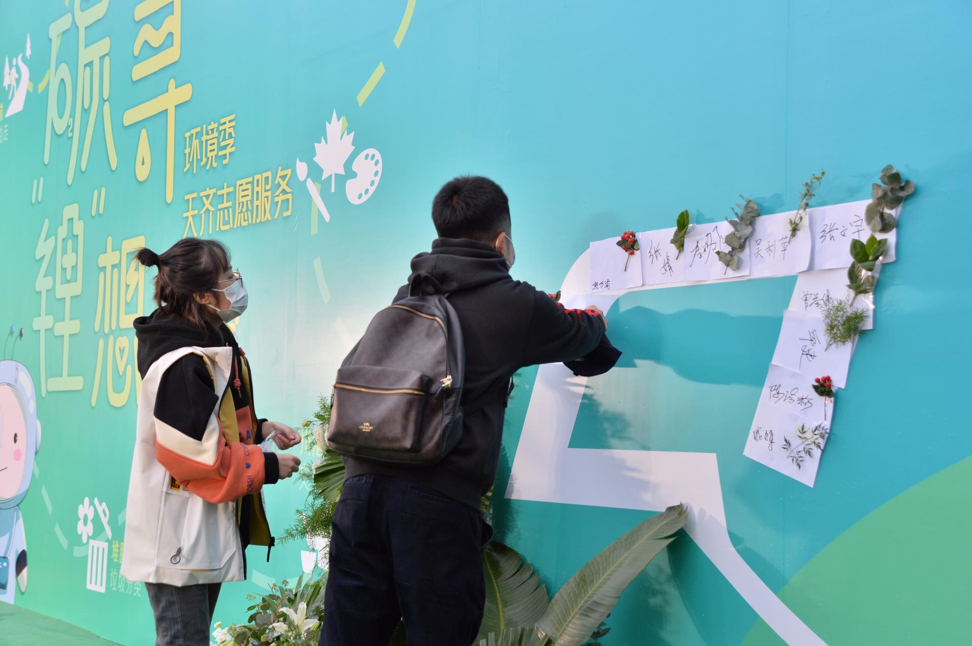 ����18(�й���)�ٷ���վ