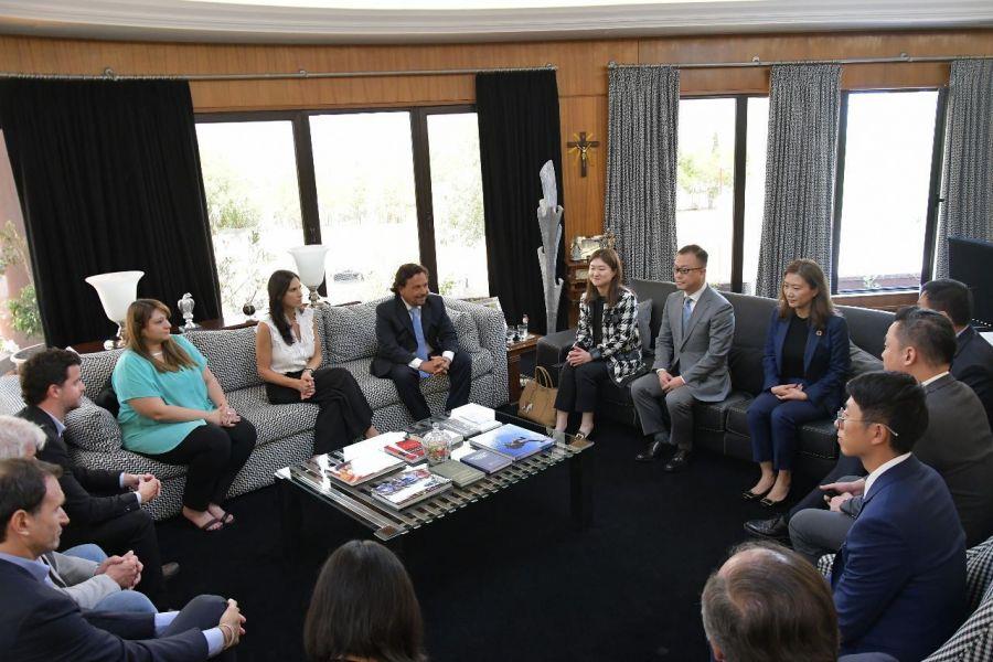 ����18(�й���)�ٷ���վ