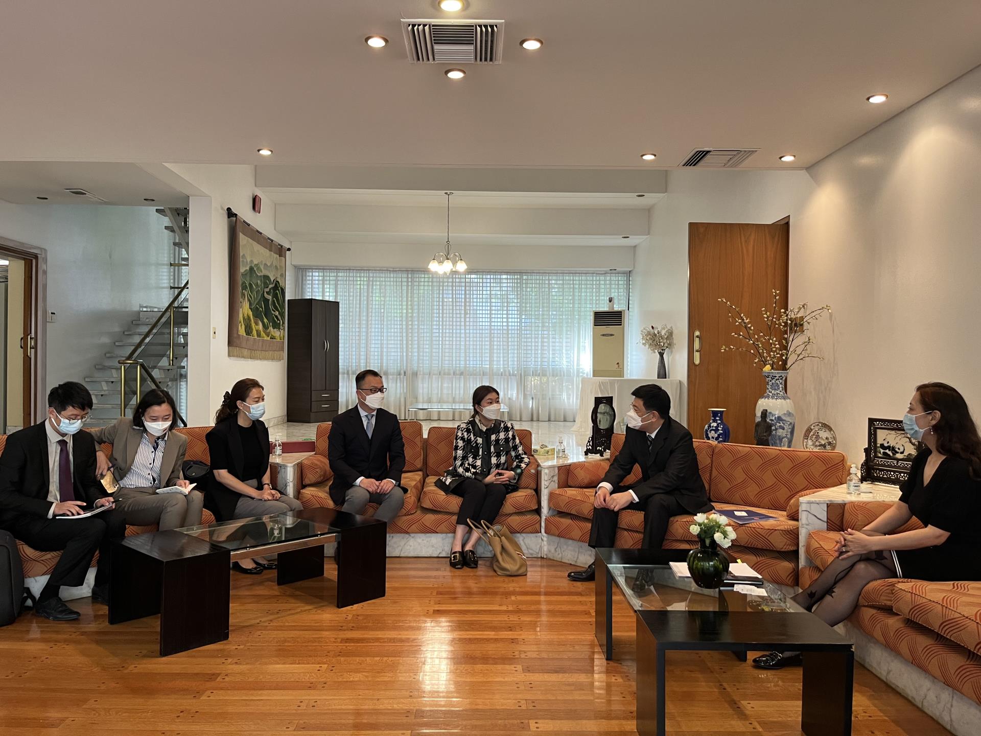 ����18(�й���)�ٷ���վ