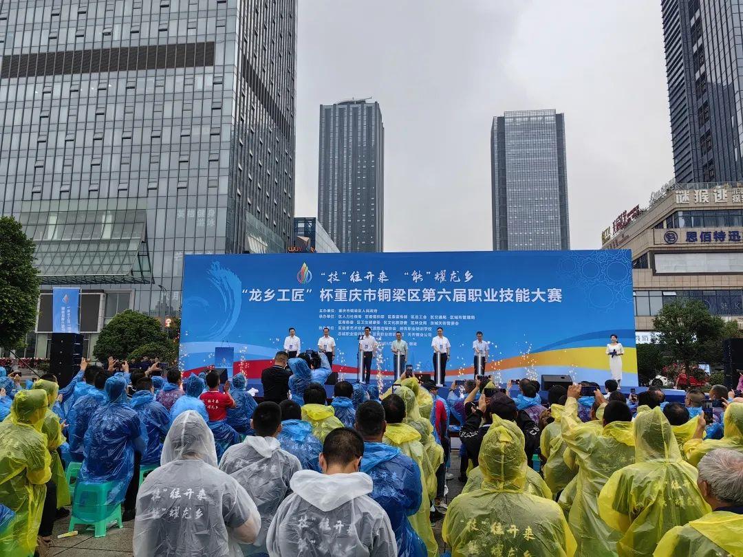 ����18(�й���)�ٷ���վ