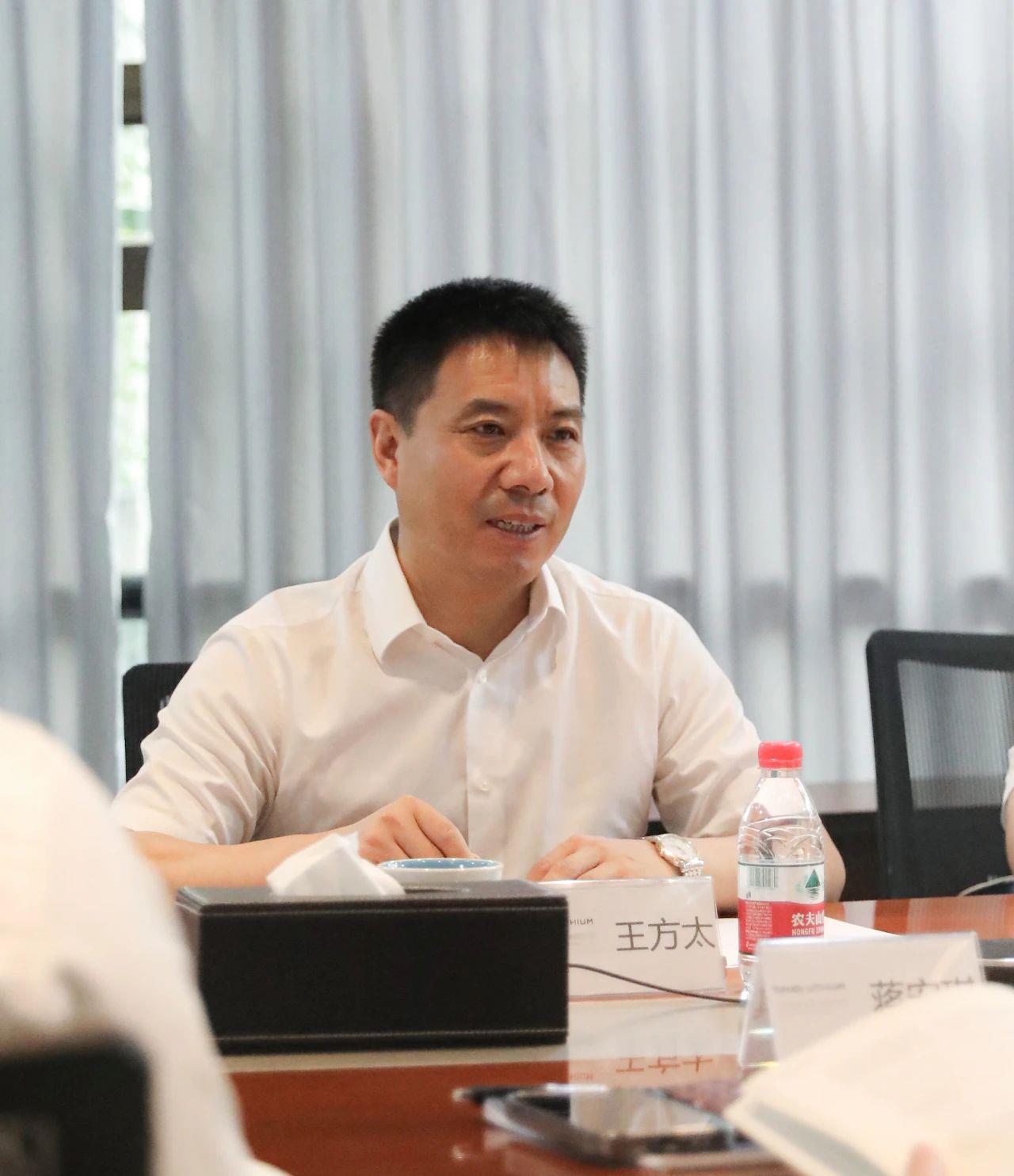 ����18(�й���)�ٷ���վ