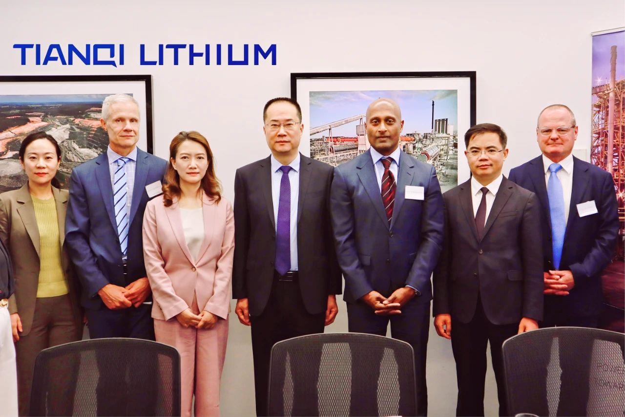 ����18(�й���)�ٷ���վ