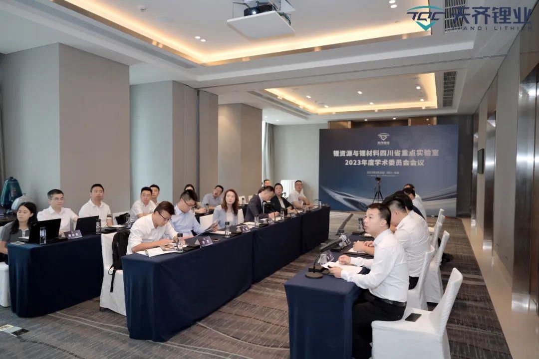 ����18(�й���)�ٷ���վ