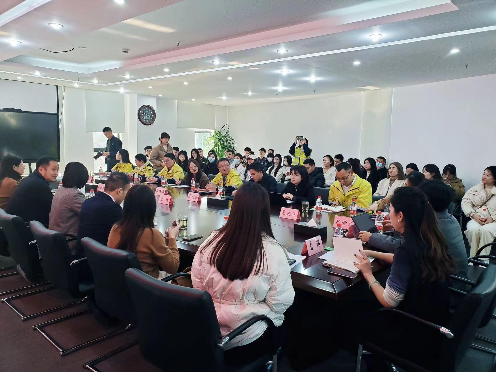 ����18(�й���)�ٷ���վ