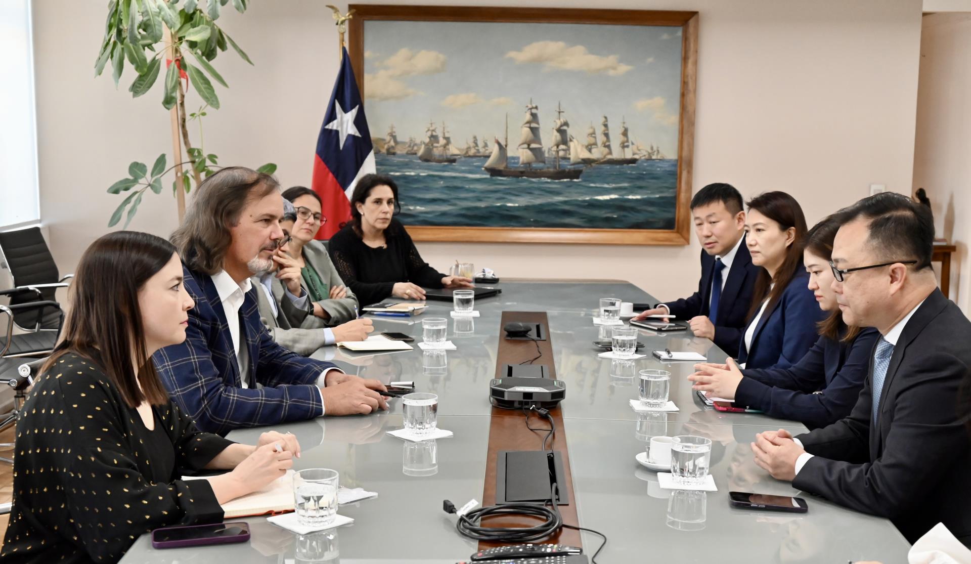 ����18(�й���)�ٷ���վ