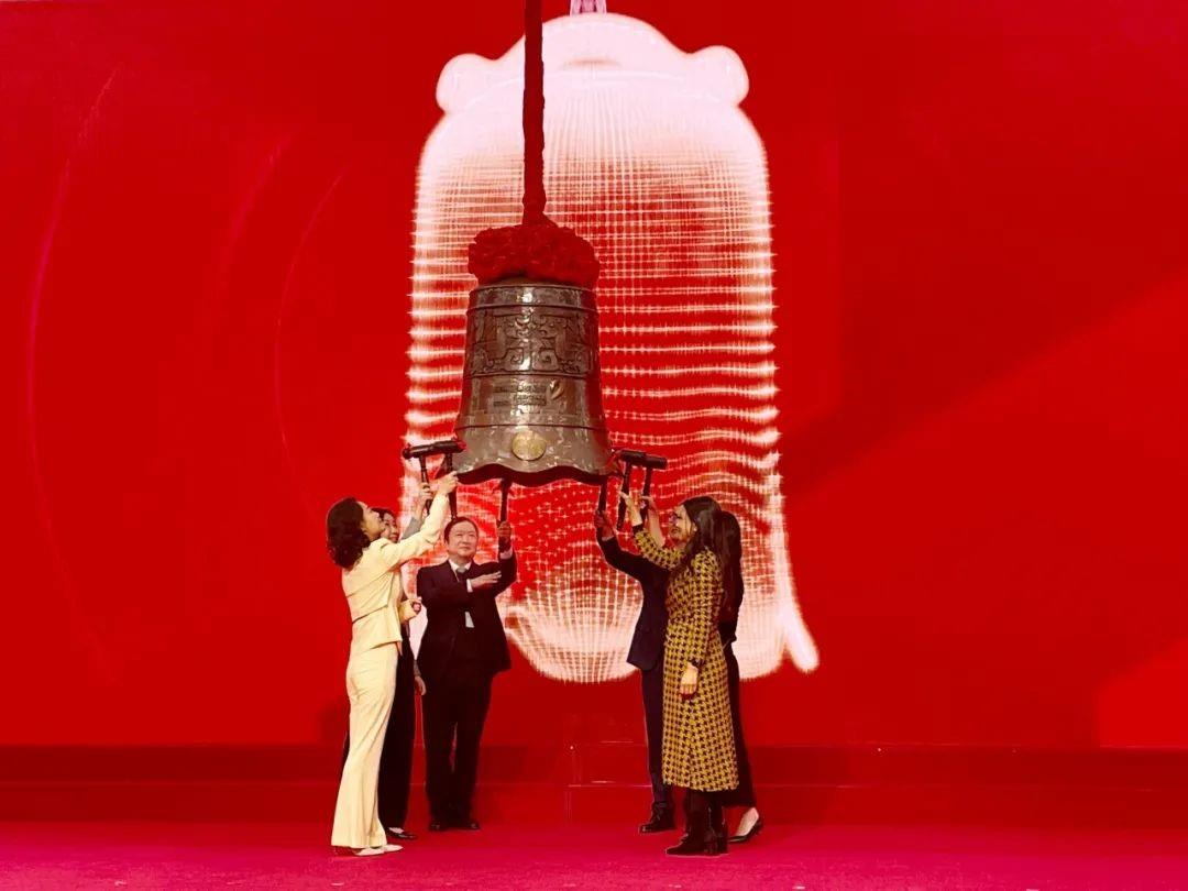 ����18(�й���)�ٷ���վ