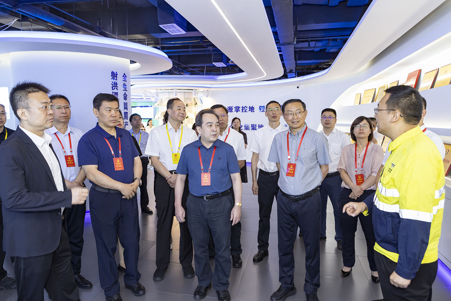 ����18(�й���)�ٷ���վ