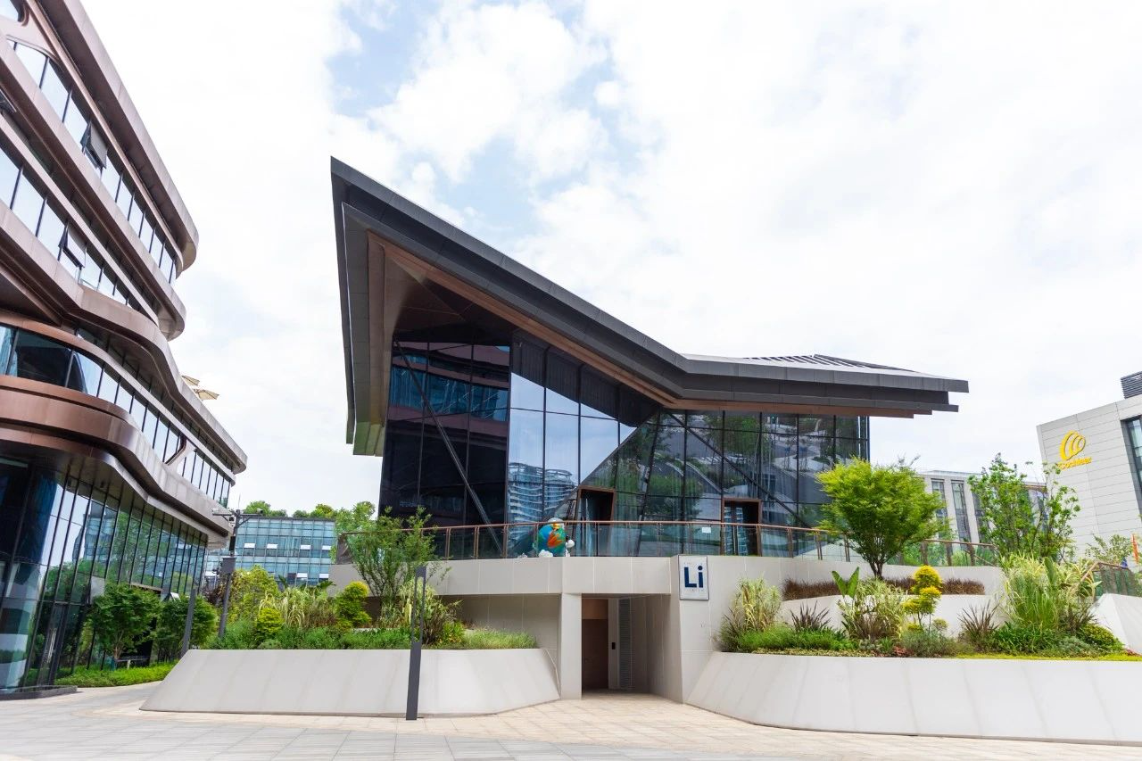 ����18(�й���)�ٷ���վ