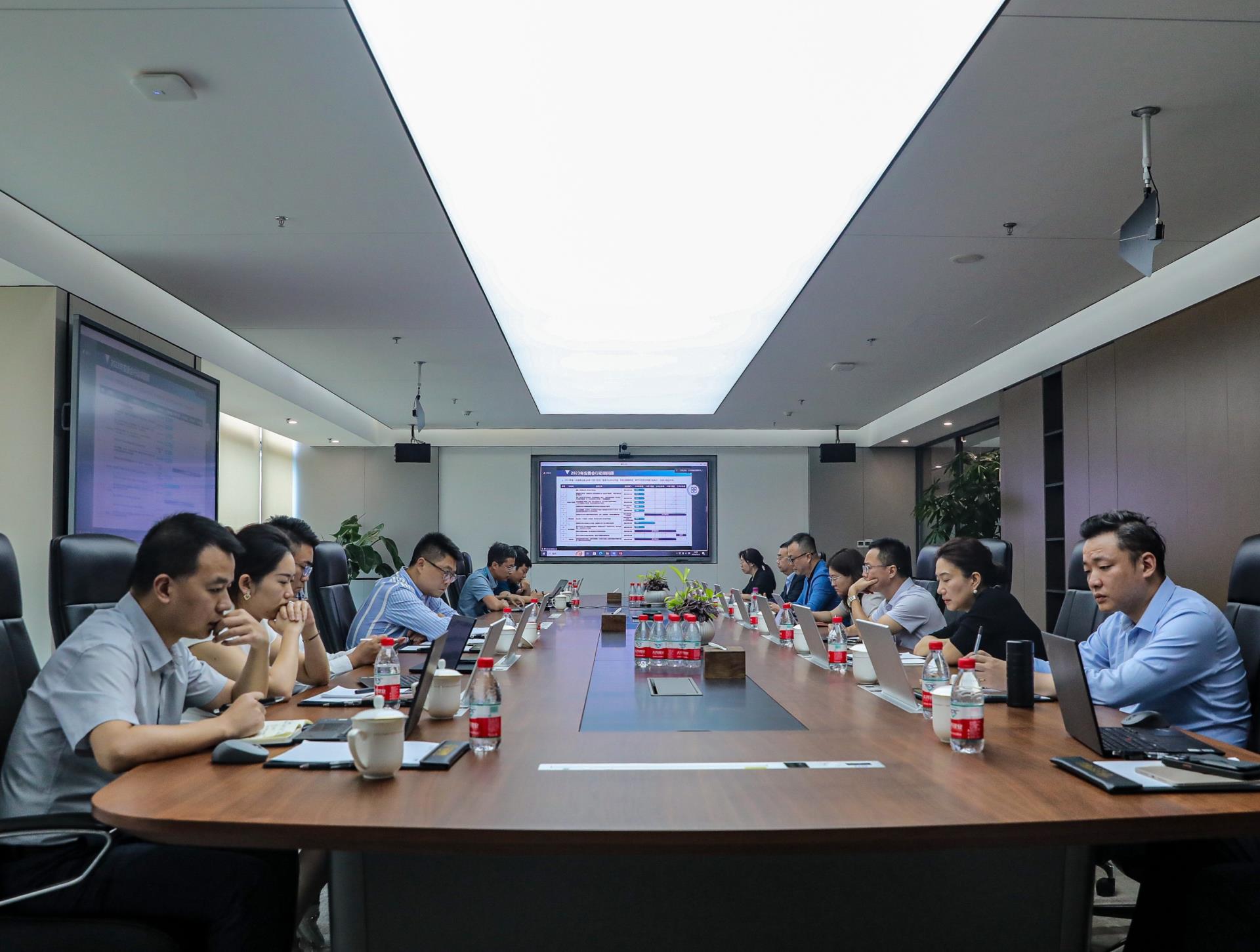 ÐÂÀû18(ÖйúÇø)¹Ù·½ÍøÕ¾