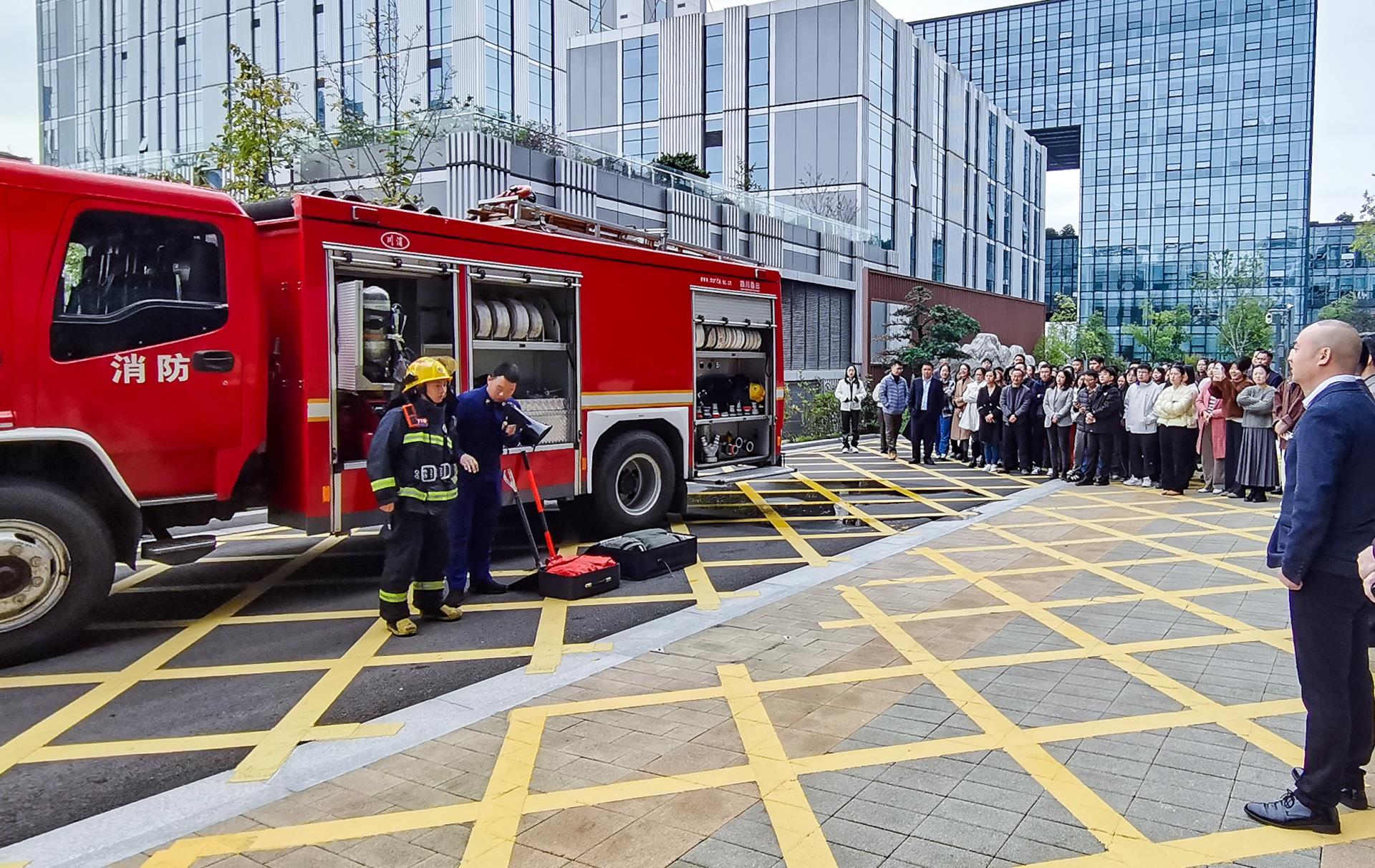 ����18(�й���)�ٷ���վ