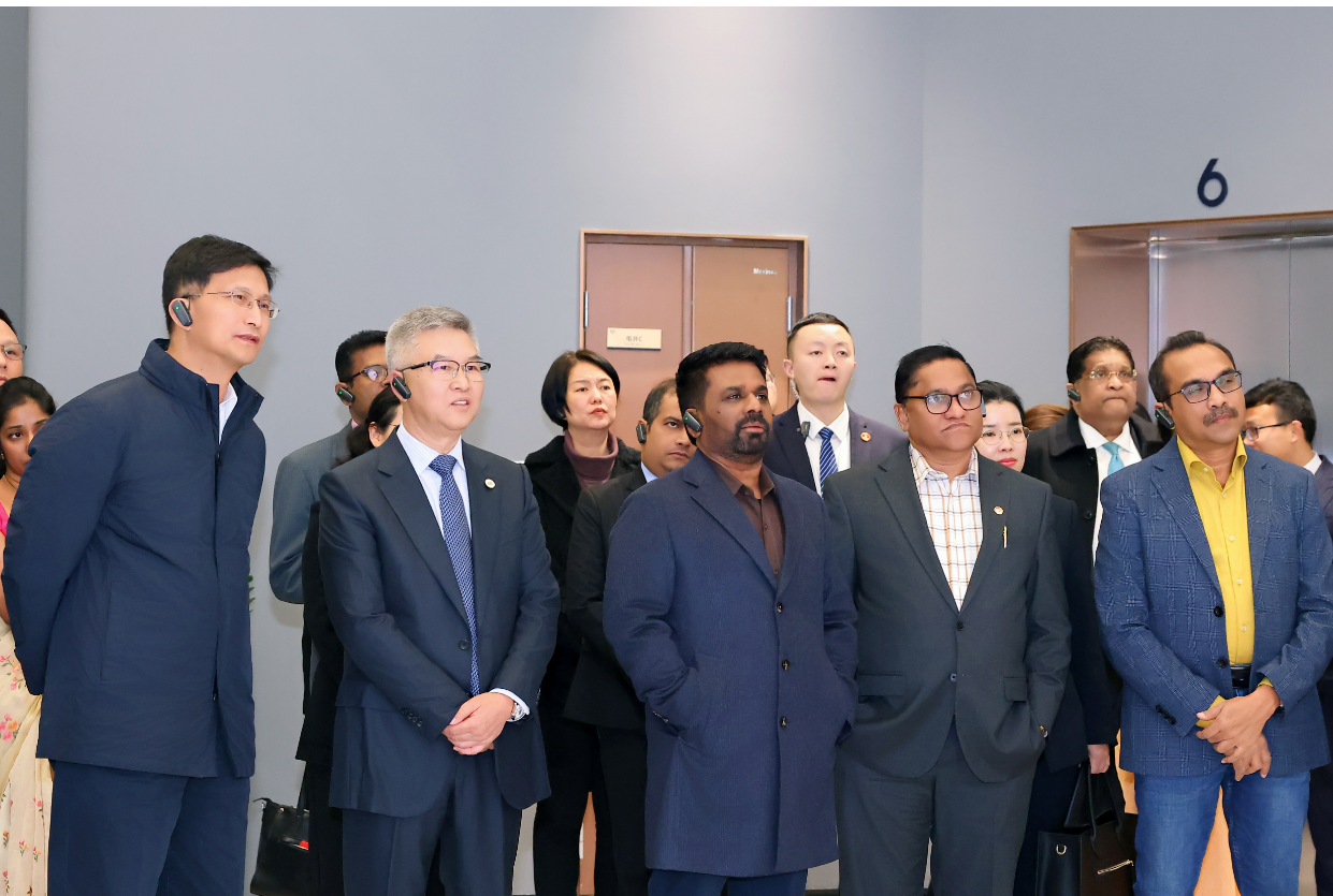 ����18(�й���)�ٷ���վ