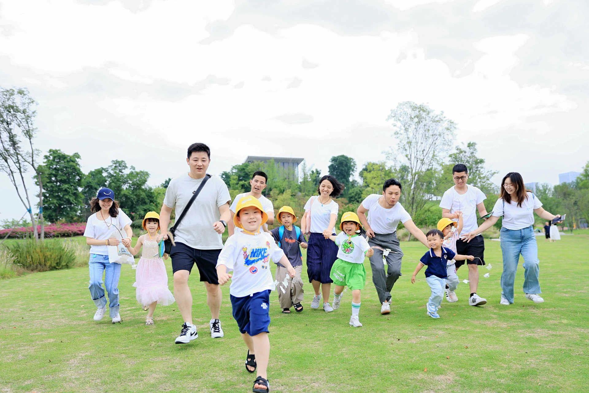 ����18(�й���)�ٷ���վ