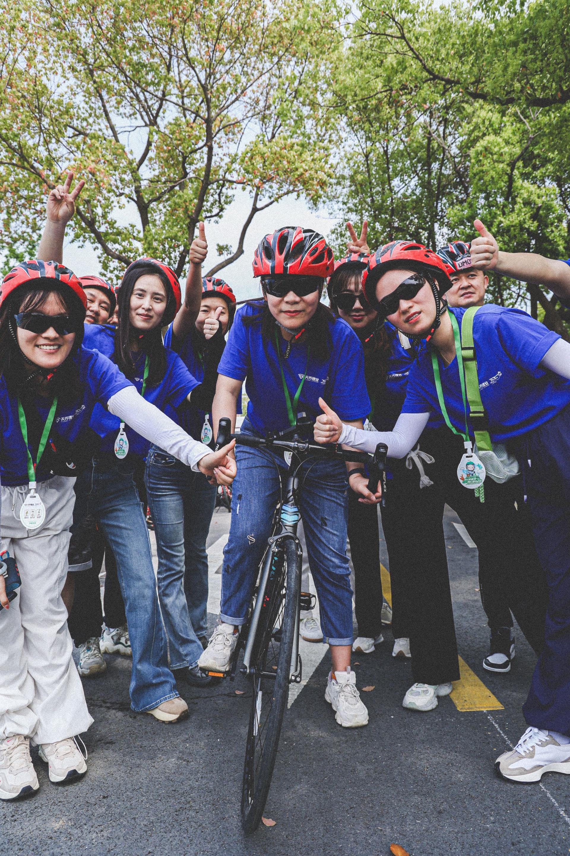 ����18(�й���)�ٷ���վ