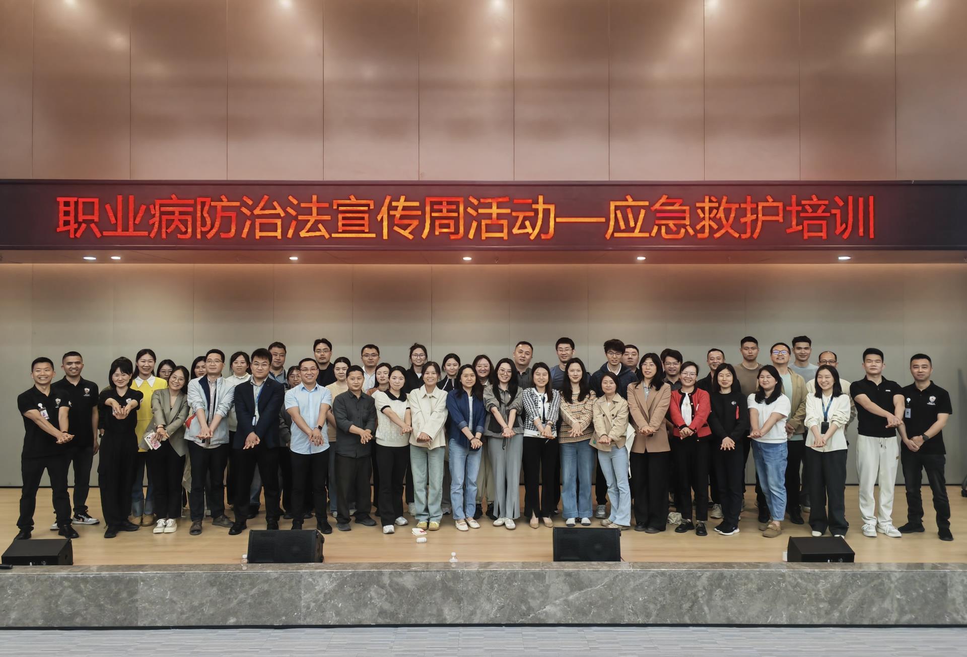 ����18(�й���)�ٷ���վ