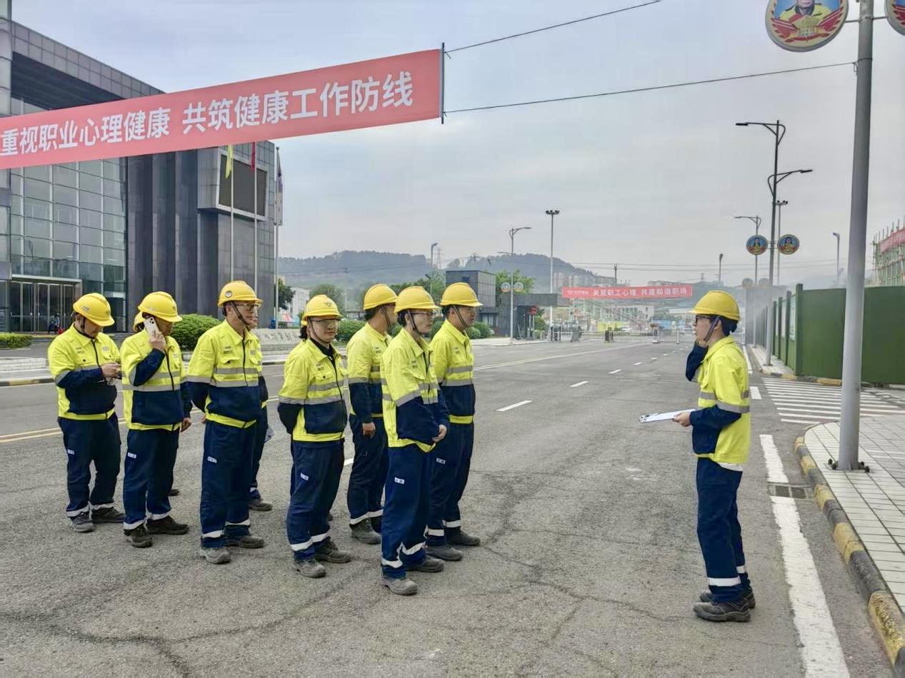 ����18(�й���)�ٷ���վ