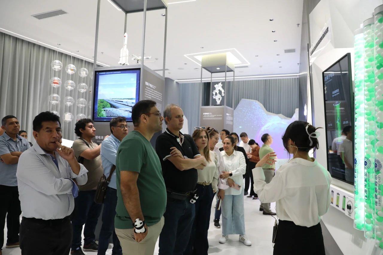 ����18(�й���)�ٷ���վ