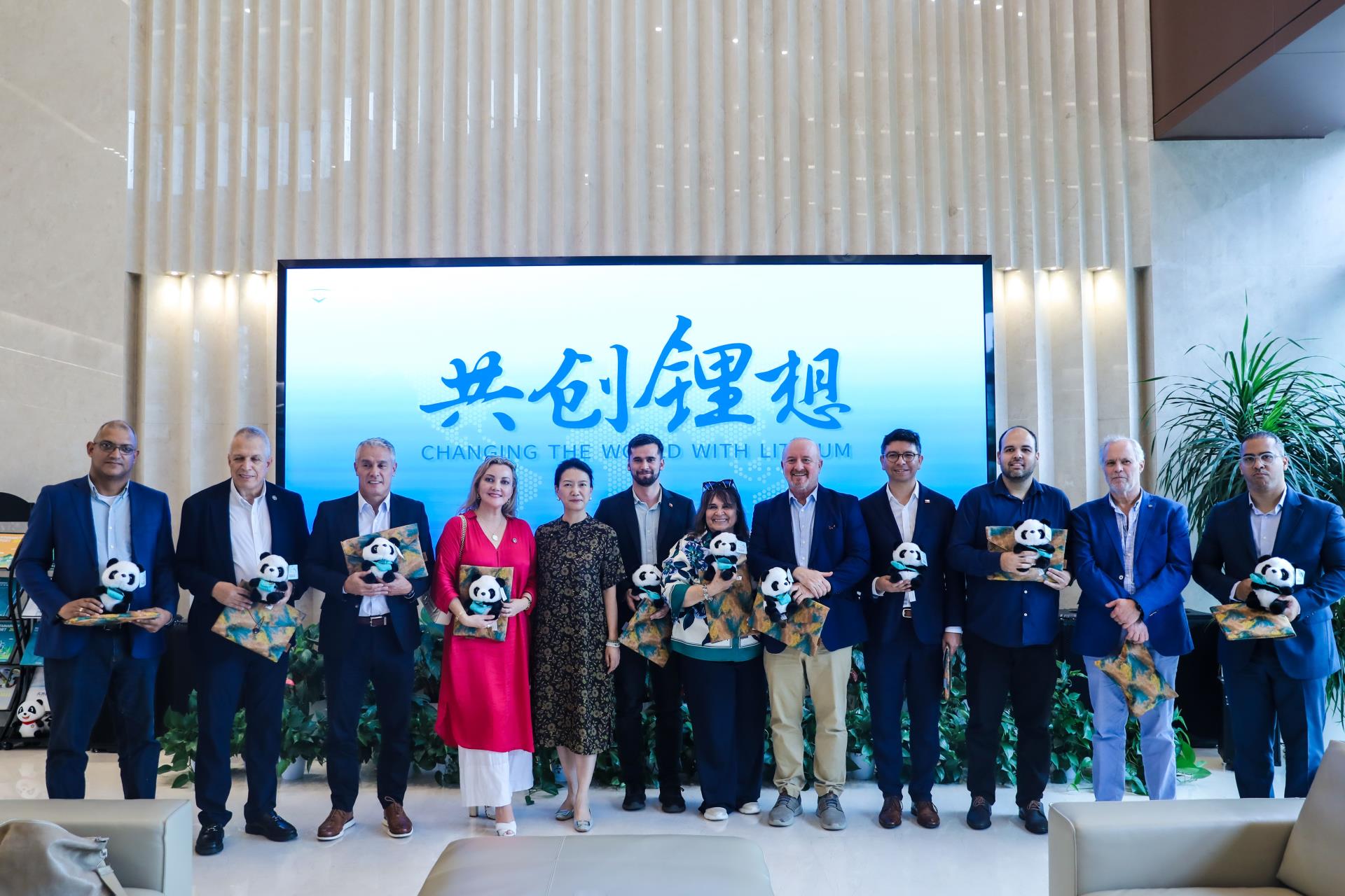 ����18(�й���)�ٷ���վ