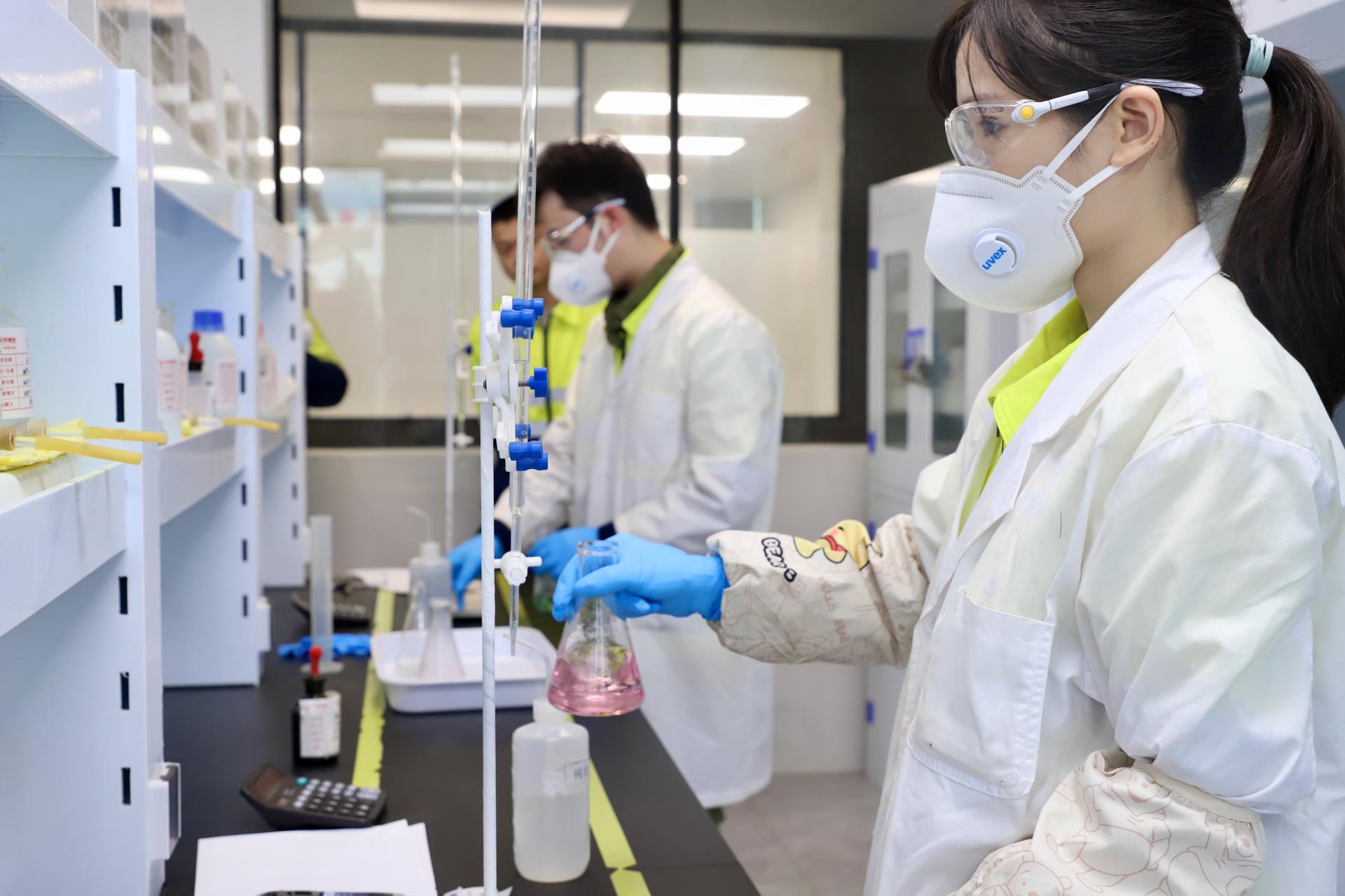 ����18(�й���)�ٷ���վ