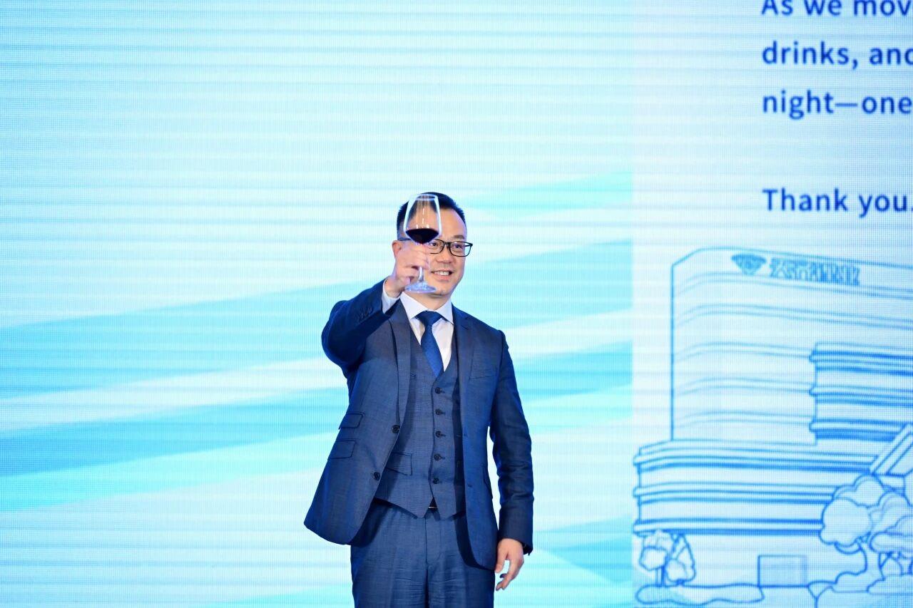 ����18(�й���)�ٷ���վ