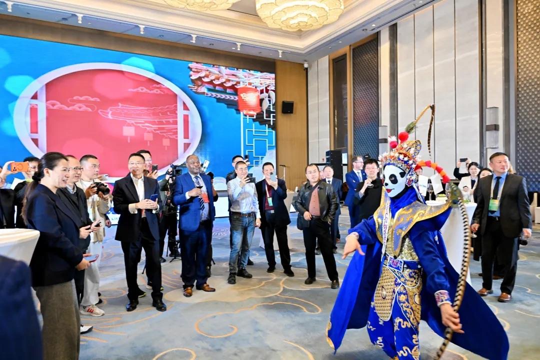 ����18(�й���)�ٷ���վ