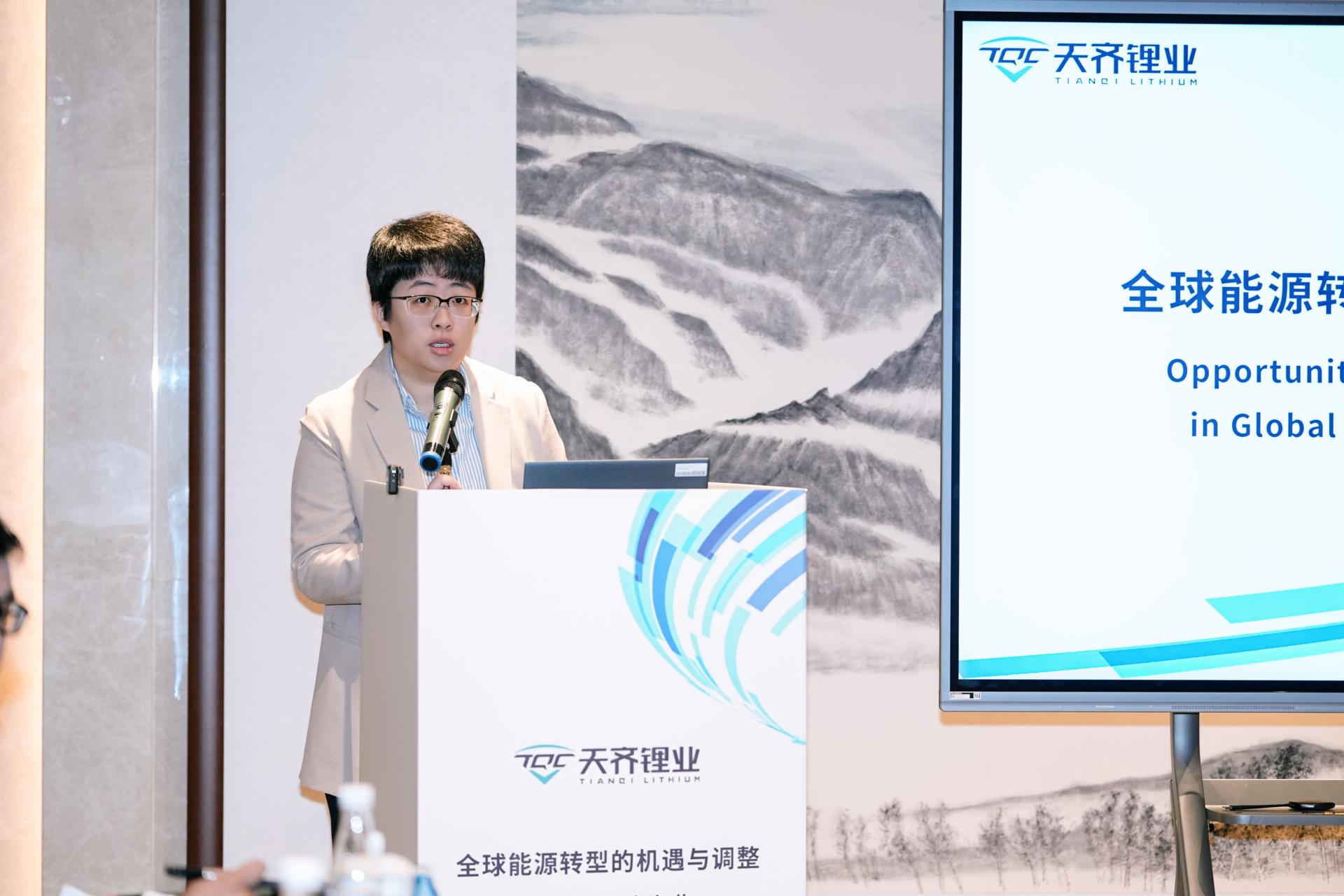 ����18(�й���)�ٷ���վ