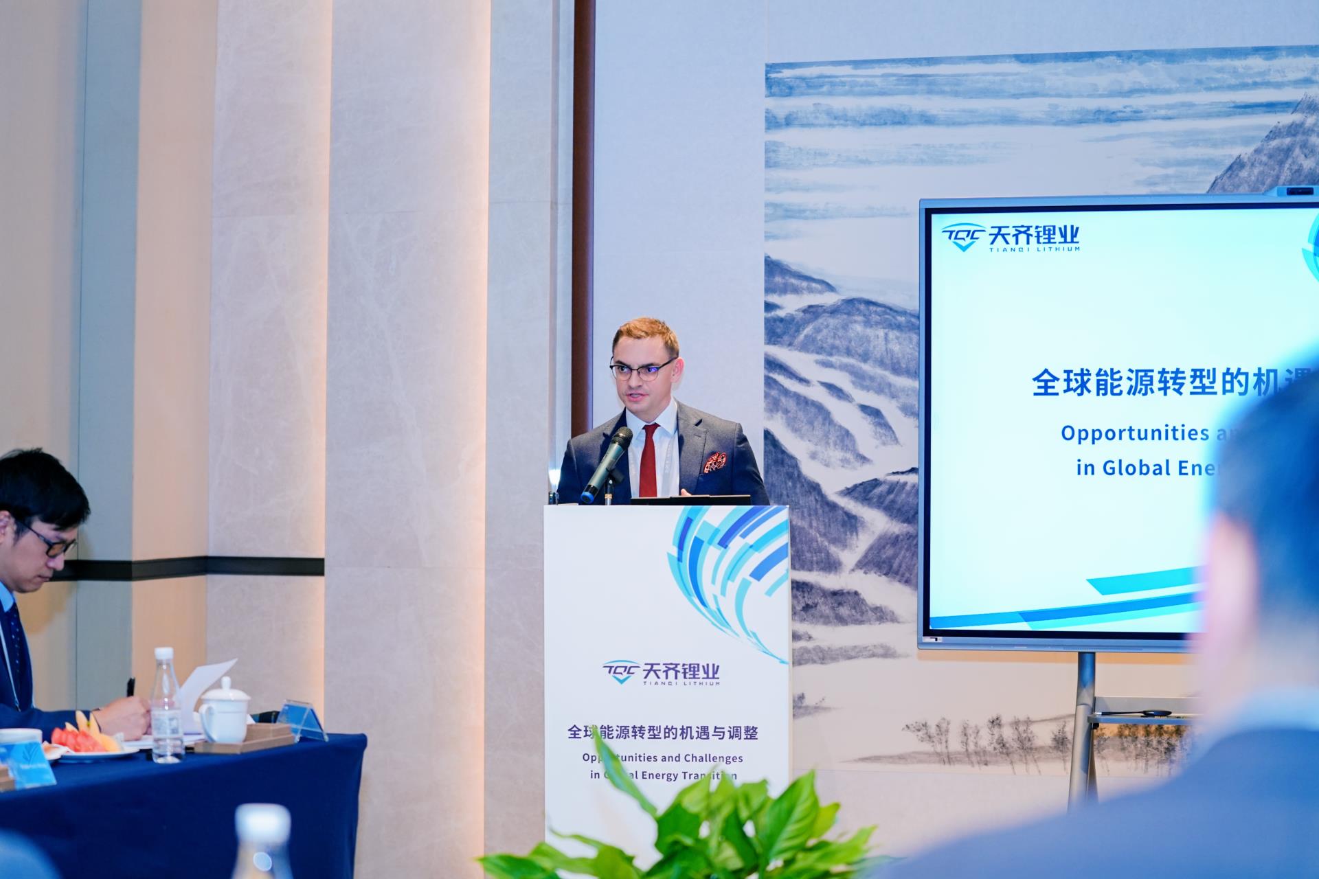 ����18(�й���)�ٷ���վ