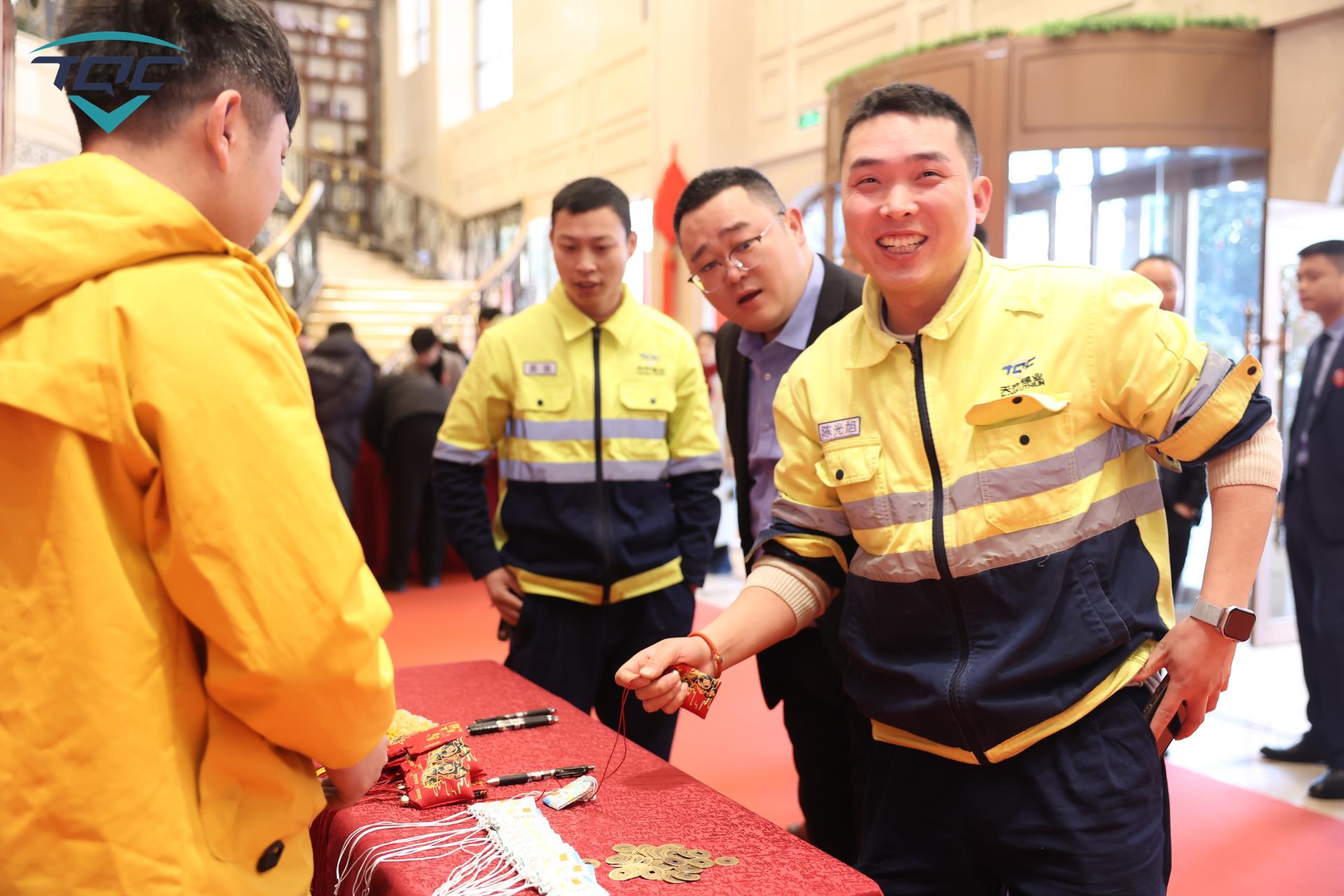 ����18(�й���)�ٷ���վ