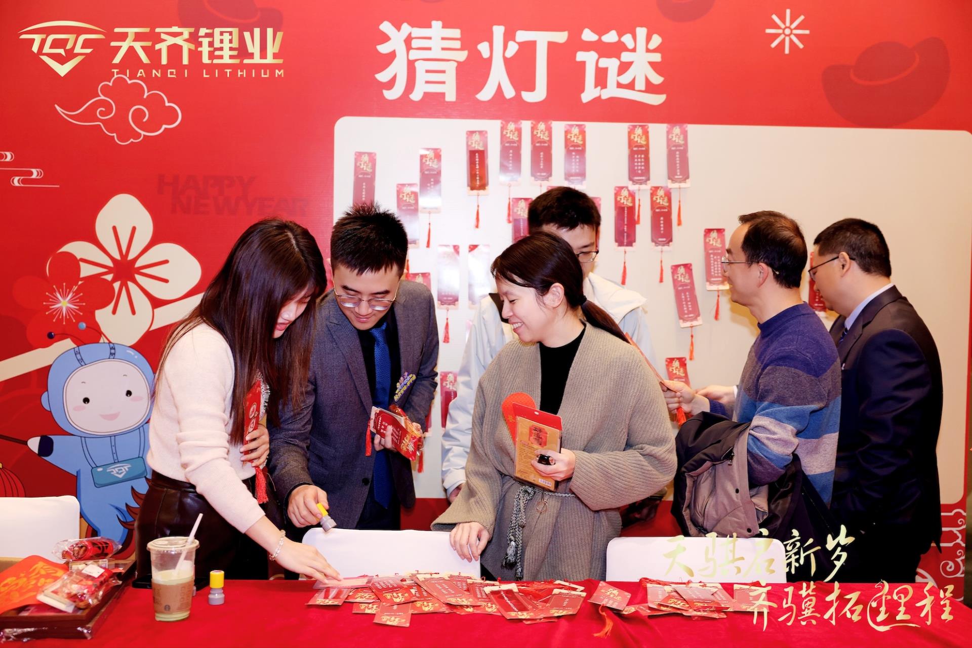 ����18(�й���)�ٷ���վ